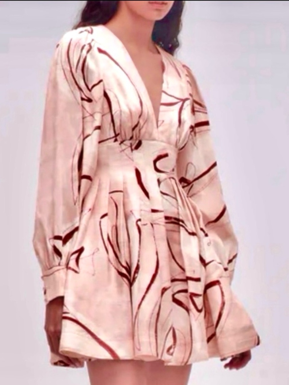 🌺🎉HP🎉🌺 NWT Aje Amelia Plunge Mini Dress Whimsical Dove - Picture 3 of 16